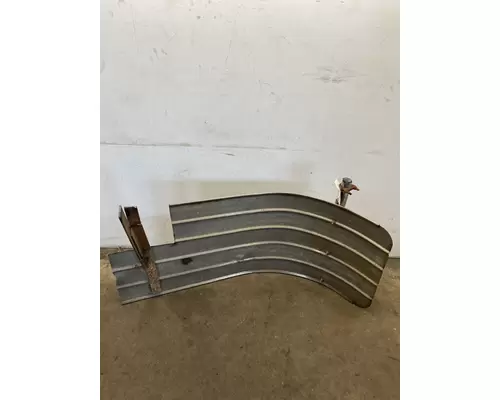 FREIGHTLINER FL112 Fender Extension