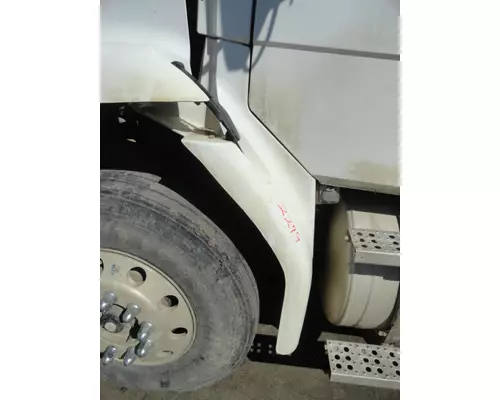 FREIGHTLINER FL112 Fender Extension