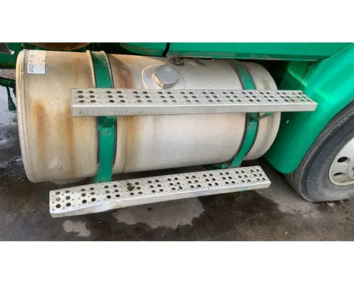FREIGHTLINER FL112 Fuel Tank