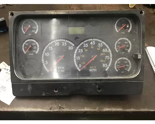 FREIGHTLINER FL112 GAUGE CLUSTER