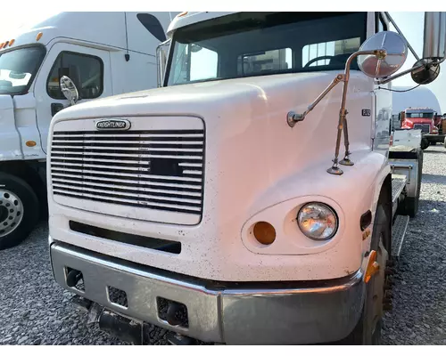 FREIGHTLINER FL112 Hood