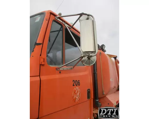 FREIGHTLINER FL112 Mirror (Side View)