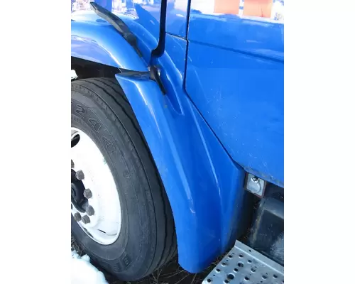 FREIGHTLINER FL60-70-80 Fender Extension