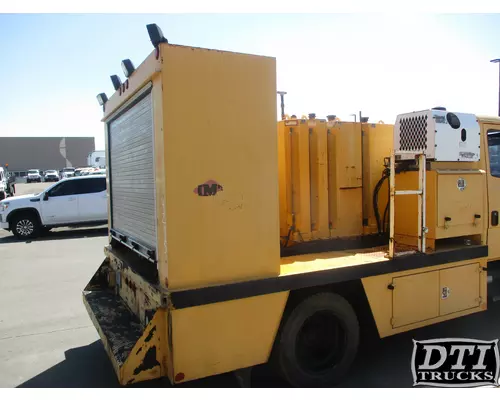 FREIGHTLINER FL60 Box  Bed