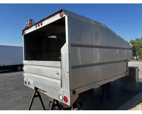 FREIGHTLINER FL60 Box  Bed