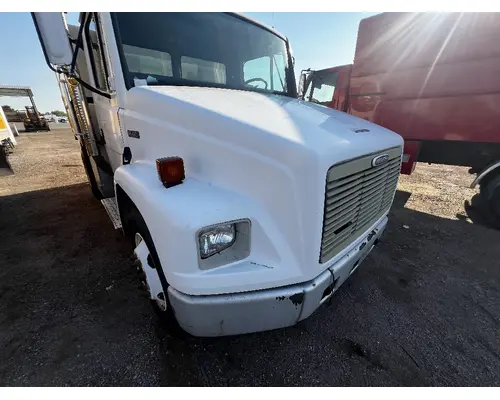 FREIGHTLINER FL60 Cab