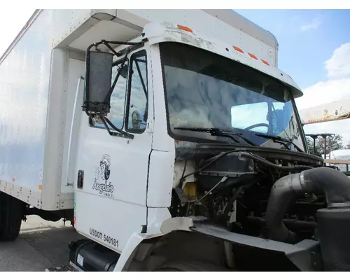 FREIGHTLINER FL60 DISMANTLED TRUCK