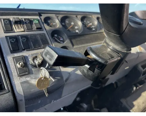 FREIGHTLINER FL60 Dash Assembly