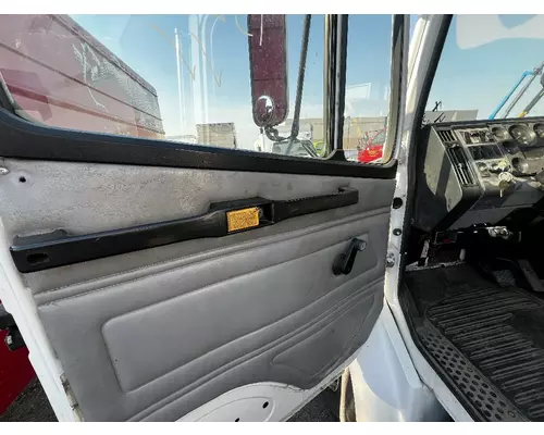 FREIGHTLINER FL60 Door Assembly, Front