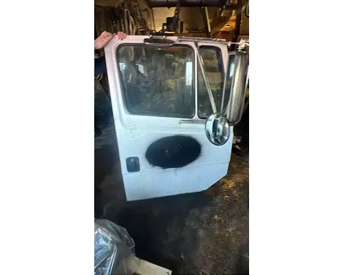 FREIGHTLINER FL60 Door Assembly, Front