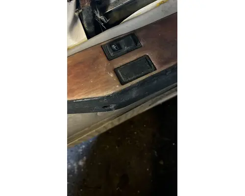 FREIGHTLINER FL60 Door Assembly, Front