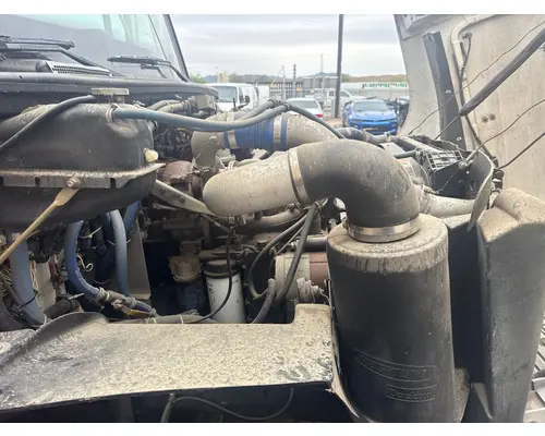 FREIGHTLINER FL60 Engine Assembly