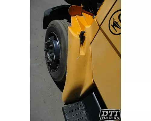 FREIGHTLINER FL60 Fender Extension