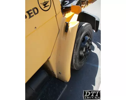 FREIGHTLINER FL60 Fender Extension