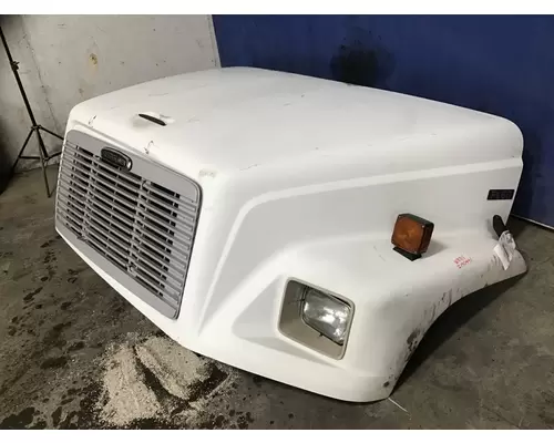 FREIGHTLINER FL60 HOOD