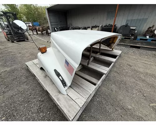 FREIGHTLINER FL60 Hood