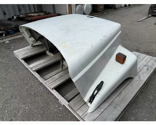 FREIGHTLINER FL60 Hood