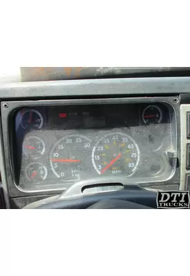 FREIGHTLINER FL60 Instrument Cluster