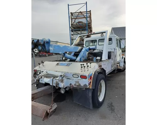 FREIGHTLINER FL60 WHOLE TRUCK FOR PARTS