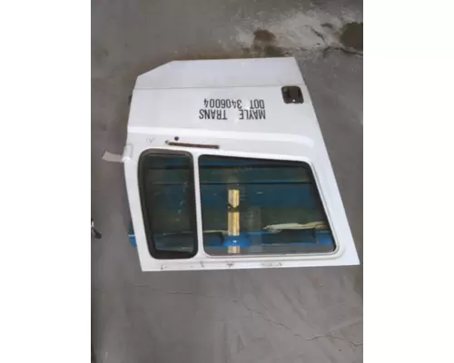 FREIGHTLINER FL70 1991-2005 DOOR ASSEMBLY, FRONT