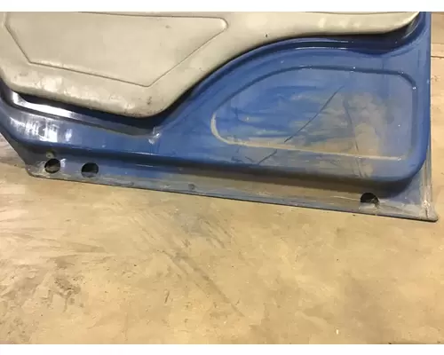 FREIGHTLINER FL70 1991-2005 DOOR ASSEMBLY, FRONT