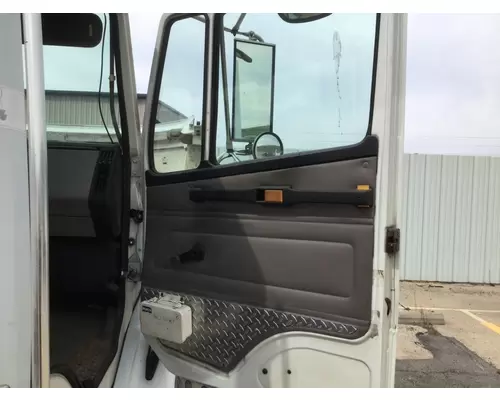 FREIGHTLINER FL70 1991-2005 DOOR ASSEMBLY, FRONT