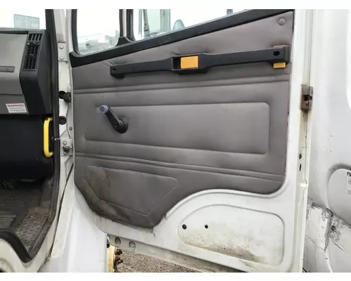 FREIGHTLINER FL70 1991-2005 DOOR ASSEMBLY, FRONT