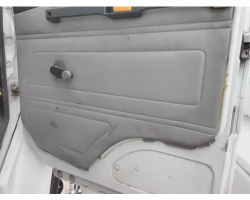 FREIGHTLINER FL70 1991-2005 DOOR ASSEMBLY, FRONT