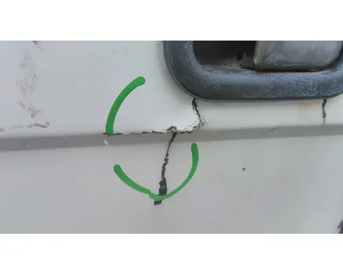 FREIGHTLINER FL70 1991-2005 DOOR ASSEMBLY, FRONT