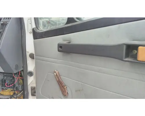 FREIGHTLINER FL70 1991-2005 DOOR ASSEMBLY, FRONT