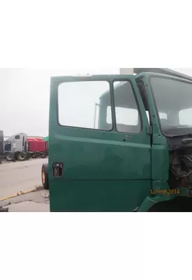FREIGHTLINER FL70 1991-2005 DOOR ASSEMBLY, FRONT