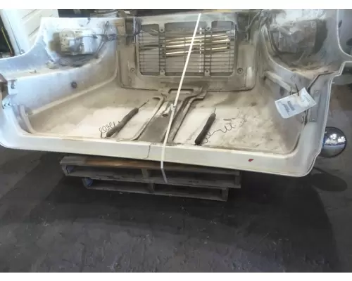 FREIGHTLINER FL70 1992-2005 HOOD