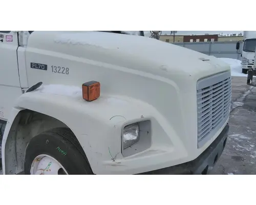 FREIGHTLINER FL70 1992-2005 HOOD