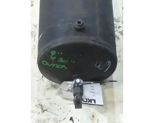 FREIGHTLINER FL70 AIR TANK