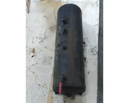 FREIGHTLINER FL70 AIR TANK
