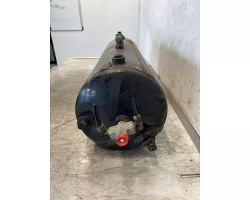 FREIGHTLINER FL70 Air Tank