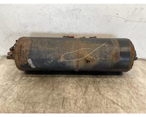 FREIGHTLINER FL70 Air Tank