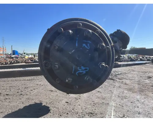 FREIGHTLINER FL70 Axle Assembly, Rear