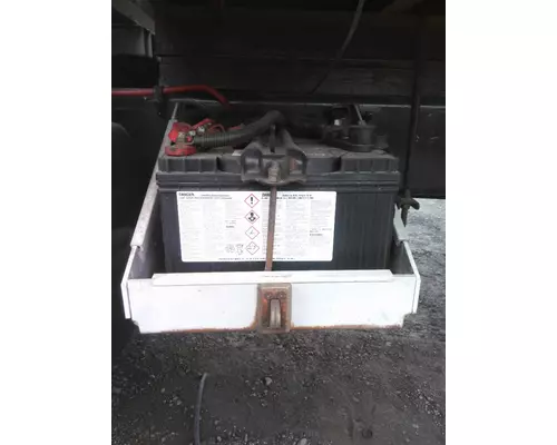 FREIGHTLINER FL70 BATTERY BOX