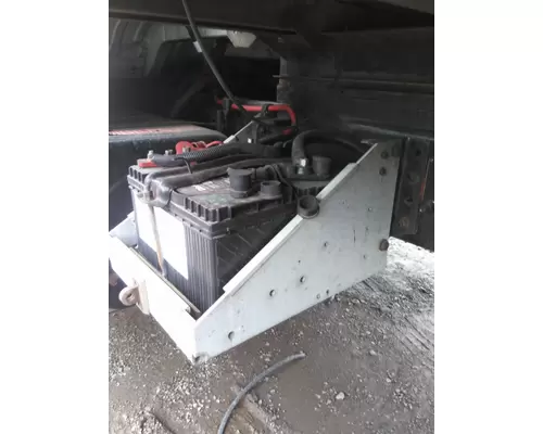 FREIGHTLINER FL70 BATTERY BOX