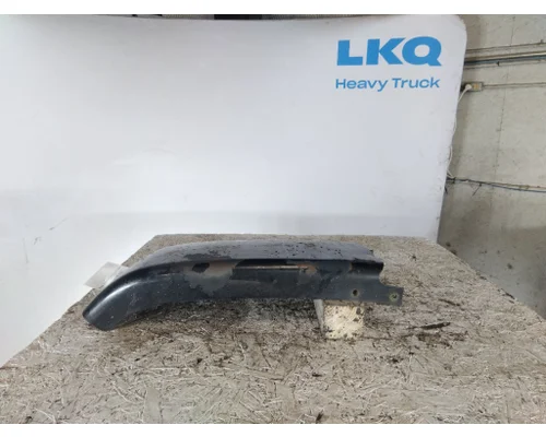 FREIGHTLINER FL70 BUMPER END