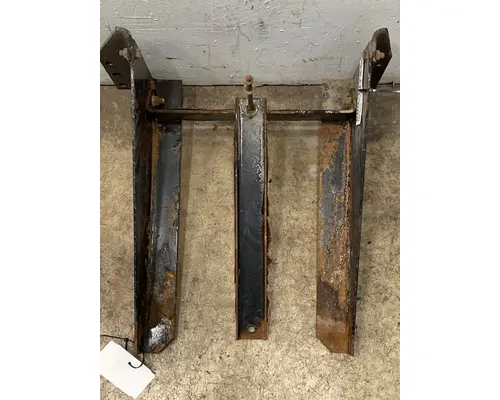 FREIGHTLINER FL70 Battery Box