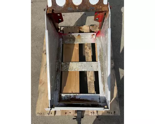 FREIGHTLINER FL70 Battery Box