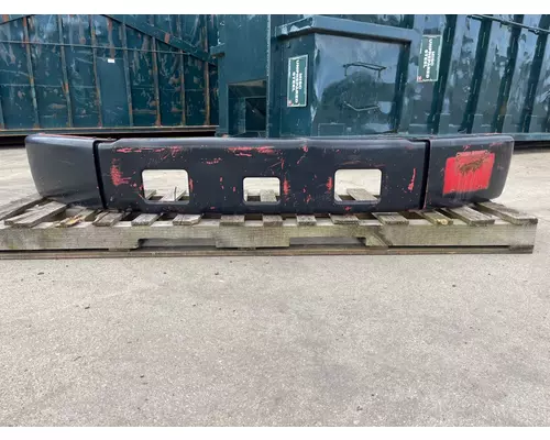 FREIGHTLINER FL70 Bumper Assembly, Front