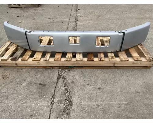 FREIGHTLINER FL70 Bumper Assembly, Front