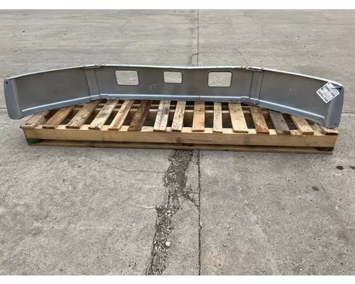 FREIGHTLINER FL70 Bumper Assembly, Front