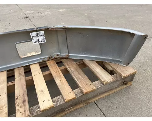 FREIGHTLINER FL70 Bumper Assembly, Front