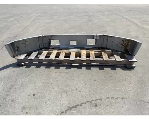 FREIGHTLINER FL70 Bumper Assembly, Front