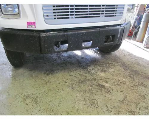 FREIGHTLINER FL70 Bumper Assembly, Front