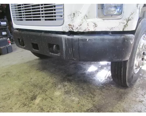 FREIGHTLINER FL70 Bumper Assembly, Front